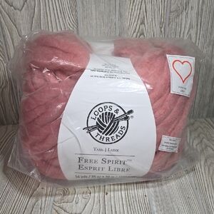 Loops & Threads Free Spirit Jumbo Yarn Dusty Rose 54 Yards NEW
